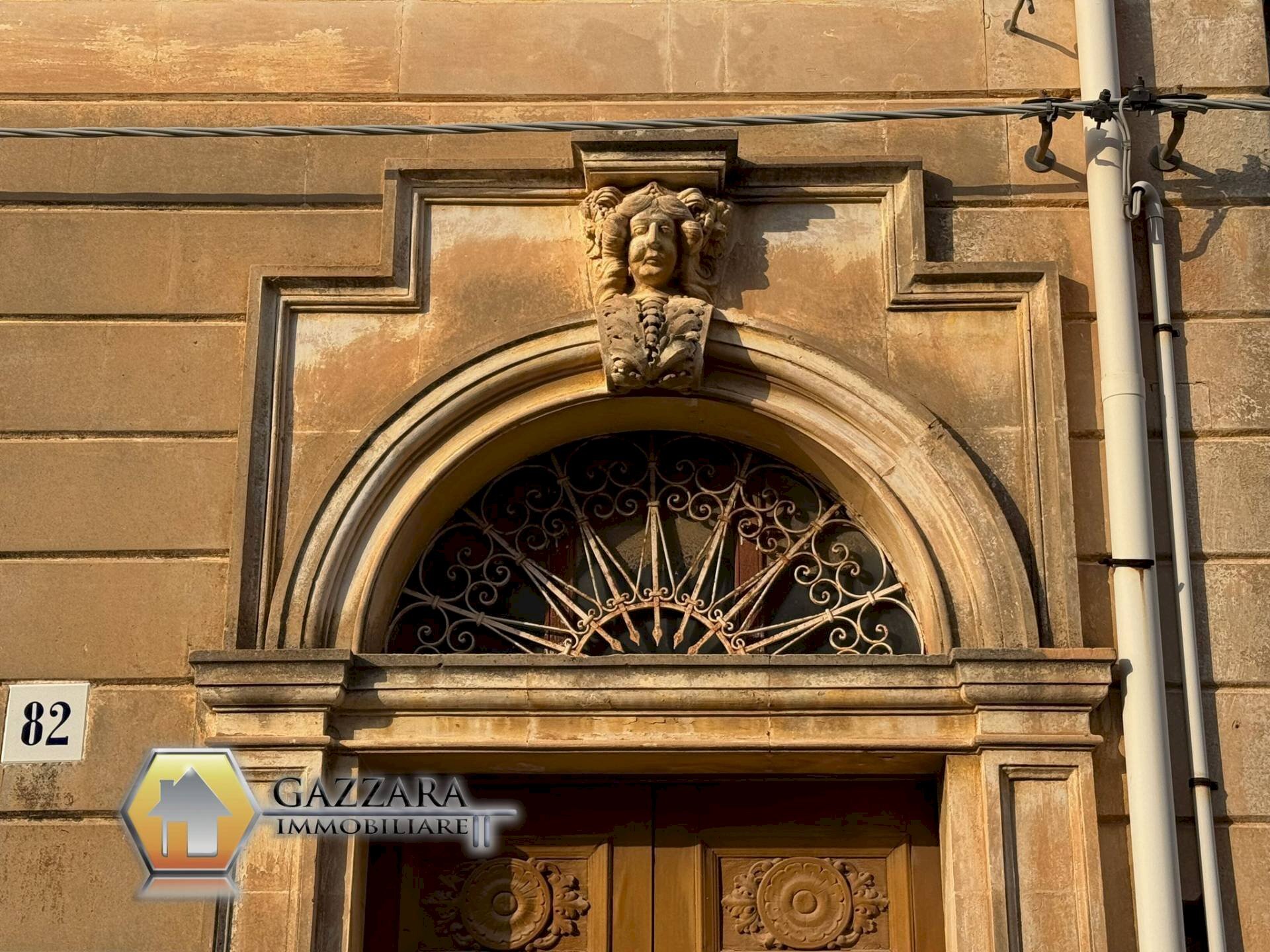 Foto 2 - Casa indipendente Via Manzoni
 
82, Canicattini Bagni - foto 2