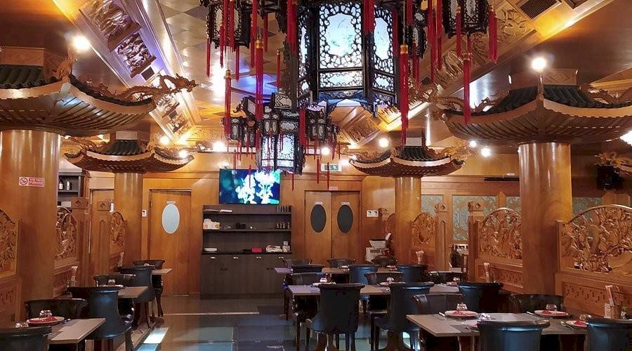 Interno non residenziale - Shop via Emilia, Reggio nell'Emilia - photo 1