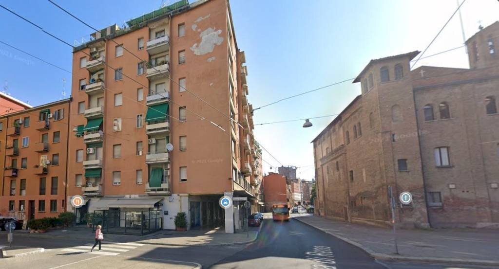 Zona - Box via Riva di Reno, 60, Bologna (zona Centro Storico) - foto 2