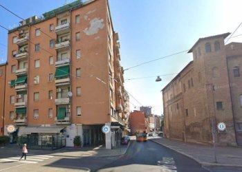 Zona - Box via Riva di Reno, 60, Bologna (neighborhood Centro Storico) - photo 1