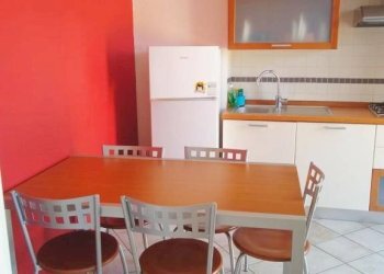 Cucina - Appartamento via Sebastiano Oderda, 10, Mondovì - foto 5