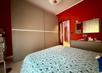 Camera da letto - Villa via Murazzano, 2, Carmagnola - foto 16