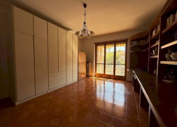 Camera da letto - Quadrilocale via Carlo Maina, 40, Poirino - foto 5