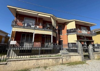 Facciata - Quadrilocale via Carlo Maina, 40, Poirino - foto 28