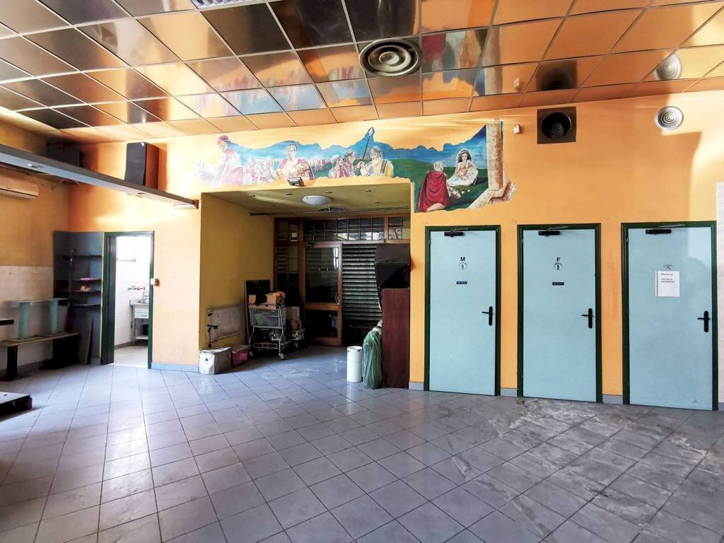 Interno non residenziale - Capannone via Luigi Boccherini, 11/B, Torino - foto 3