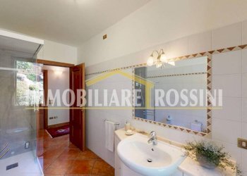 Bagno - Villa via Enzo Ferrari, 3a, Brusimpiano - foto 40