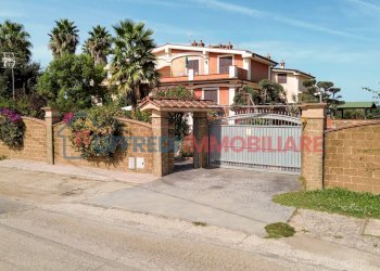 Villa Via dei Cacciatori, Ladispoli - foto 1