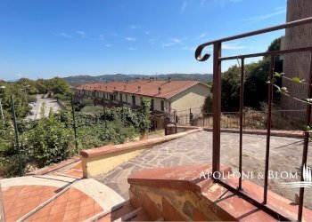 Four-room apartment Via del Giglio, 30, Torrita di Siena - photo 3