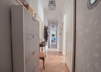 Three-room apartment Asti - photo 6