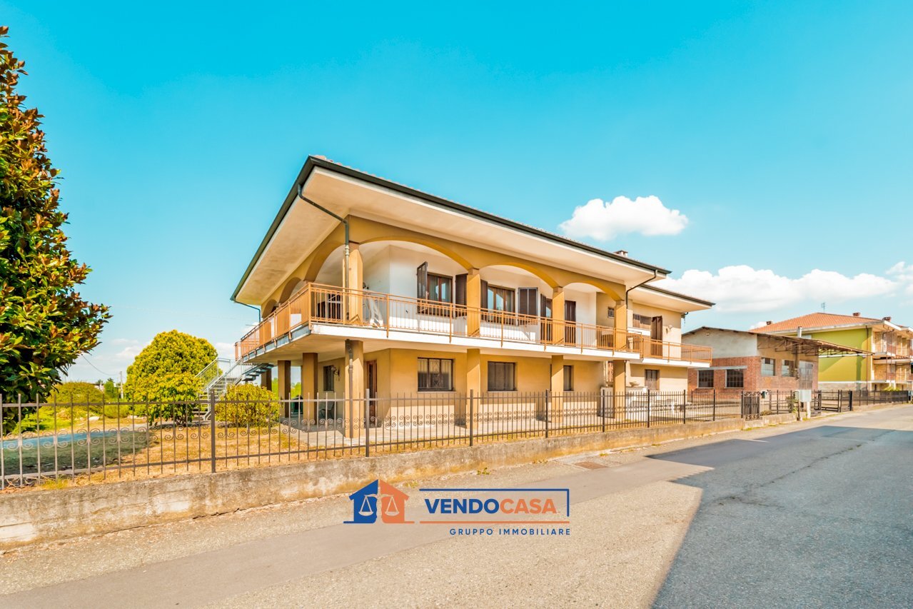 Independent house Villafalletto - photo 2