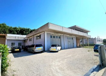 Foto 5 - Capannone Via del Commercio, Bellante - foto 5