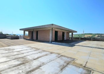 Foto 12 - Capannone Via del Commercio, Bellante - foto 12