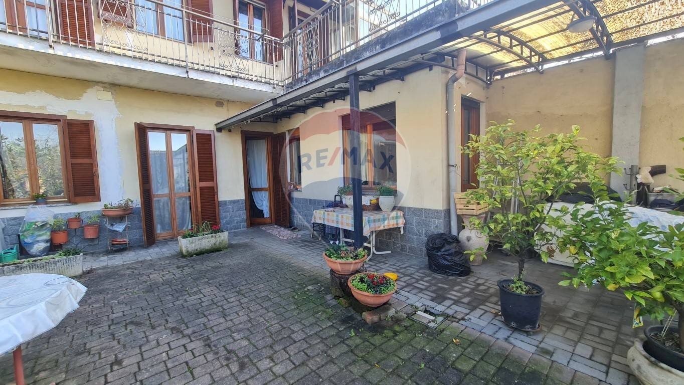 Casa semi indipendente Strada Della Verna, 12
Barca, Torino (zona Barca) - foto 2