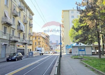 Two-room apartment Via Bibiana, 20 
 Borgata Vittoria, Torino - photo 47