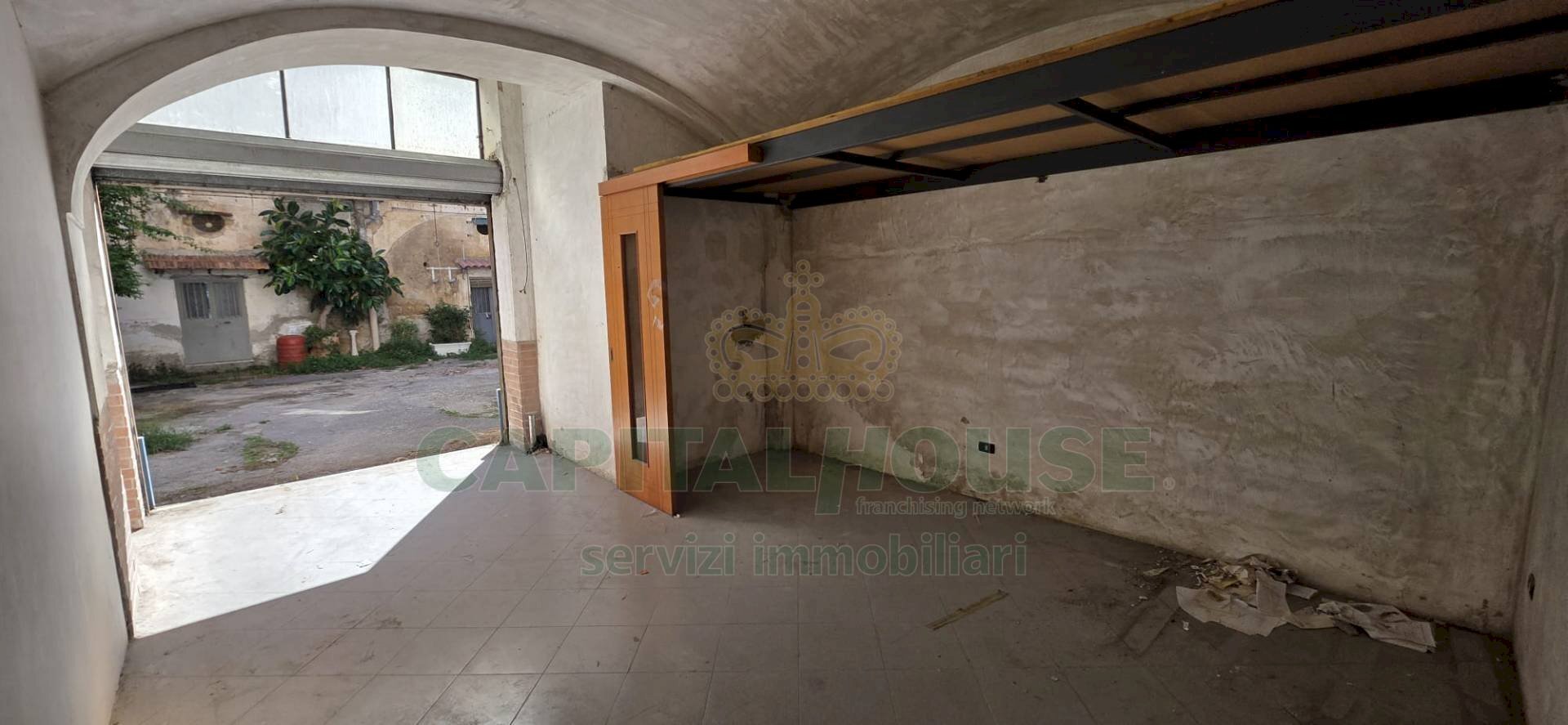 Foto 2 - Box via Vico, Caserta - photo 2