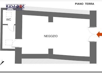 Foto 1 - Commercial Premises Via Zara, Catanzaro - photo 1