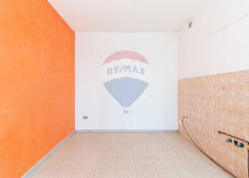 Stanza vuota - Bilocale Via Monte Grappa
 
55, Marcellina - foto 6