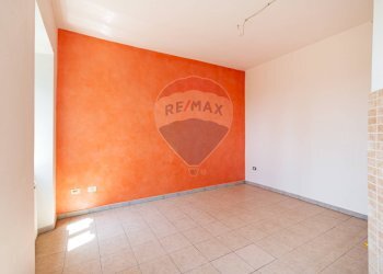 Stanza vuota - Bilocale Via Monte Grappa
 
55, Marcellina - foto 7