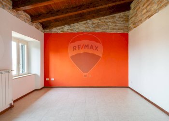 Stanza vuota - Bilocale Via Monte Grappa
 
55, Marcellina - foto 17