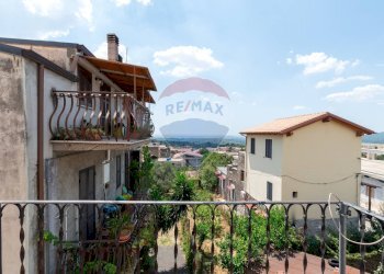 Balcone - Bilocale Via Monte Grappa
 
55, Marcellina - foto 18