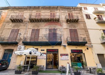 Edificio all\'aperto - Commercial Activity Via Bandiera
 
57, 59, Palermo - photo 7