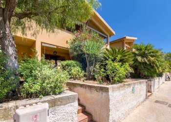 Giardino - Villa a Schiera via della lanterna
 
35, Sciacca - foto 7