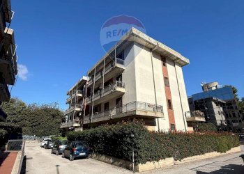 Edificio all\'aperto - Quadrilocale Via Pietro Novelli
 
38, Caltagirone - foto 3