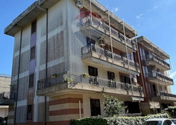 Edificio all\'aperto - Quadrilocale Via Pietro Novelli
 
38, Caltagirone - foto 5