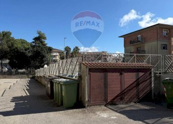 Casa all\'aperto - Quadrilocale Via Pietro Novelli
 
38, Caltagirone - foto 10
