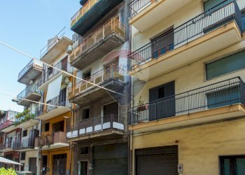 Edificio all\'aperto - Appartamento giovanni boccaccio
 
28, Paterno - foto 4