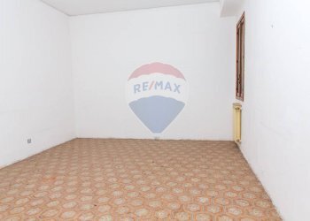 Stanza vuota - Appartamento giovanni boccaccio
 
28, Paterno - foto 14