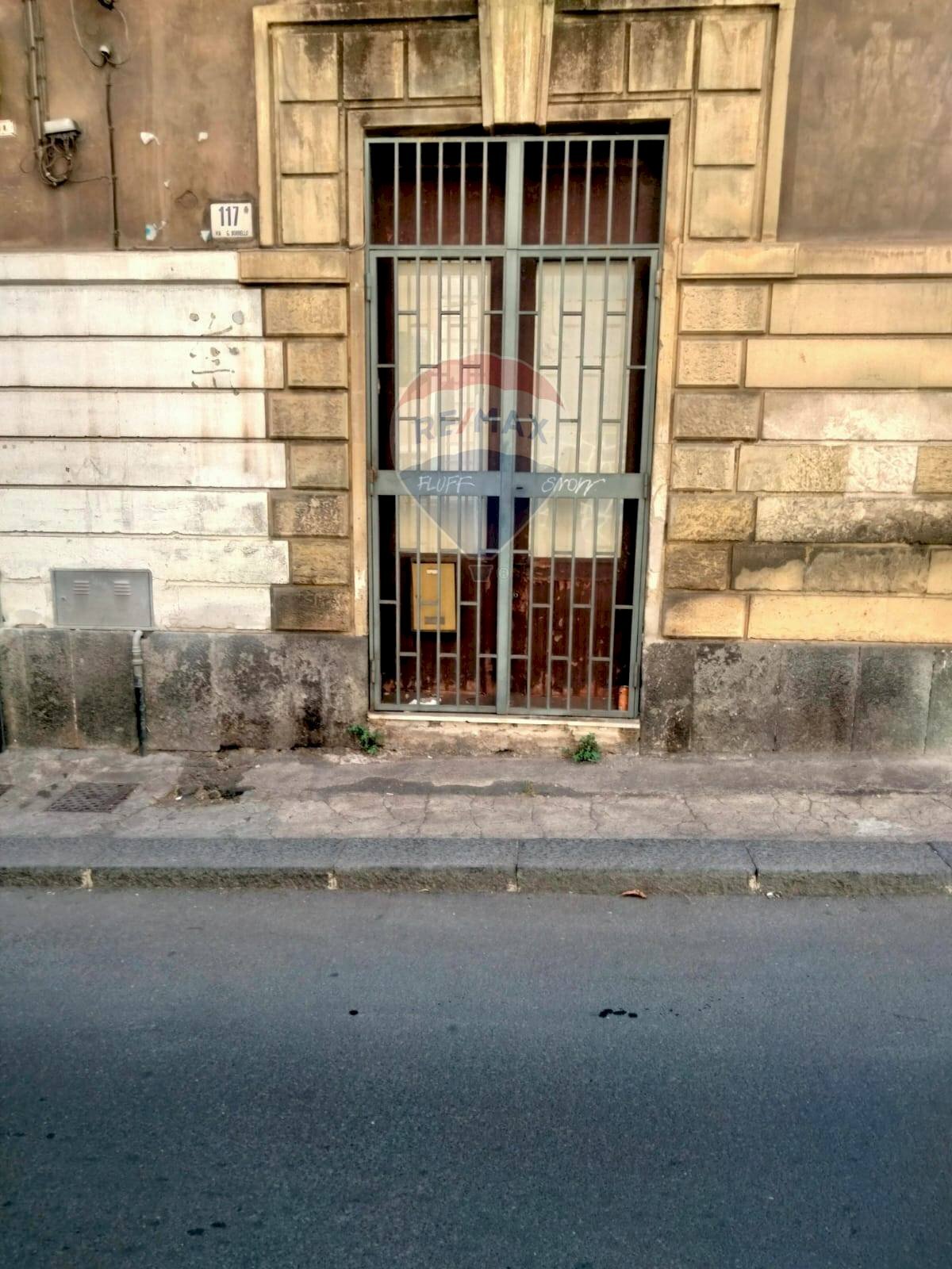Edificio all\'aperto - Bilocale Via Giuseppe Borrello
 
117, Catania - foto 1