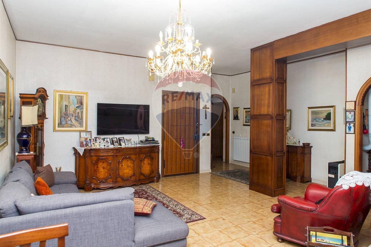 Soggiorno - Appartamento Via Appia
 
7, San Giovanni la Punta - foto 3