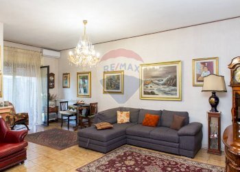 Sala da pranzo - Appartamento Via Appia
 
7, San Giovanni la Punta - foto 1