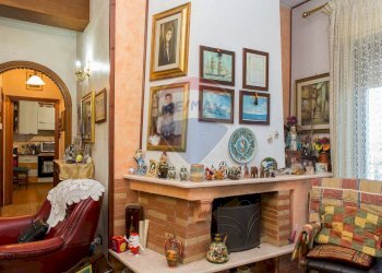 Soggiorno - Appartamento Via Appia
 
7, San Giovanni la Punta - foto 7