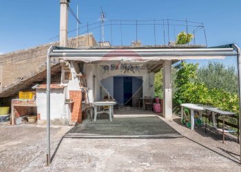 Casa all\'aperto - Villa c/da marcimino sp48
 
SN, Caltagirone - foto 4