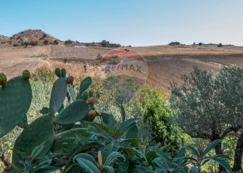 Vista delle montagne - Villa c/da marcimino sp48
 
SN, Caltagirone - foto 33