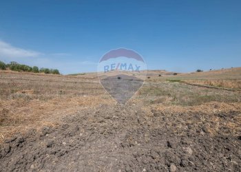 Vista delle montagne - Villa c/da marcimino sp48
 
SN, Caltagirone - foto 47