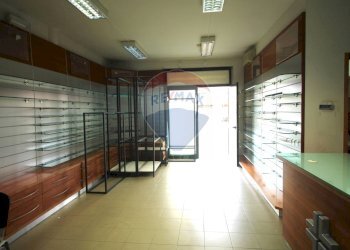 Foto 8 - Shop Via Giotto
 
2, San Giovanni Valdarno - photo 8