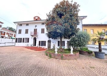 Casa all\'aperto - Casa semi indipendente via sulpiano
 
8, Verrua Savoia - foto 1