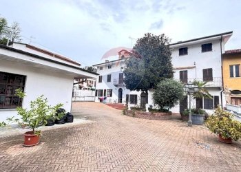 Edificio all\'aperto - Casa semi indipendente via sulpiano
 
8, Verrua Savoia - foto 3