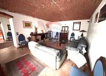 Soggiorno - Casa semi indipendente via sulpiano
 
8, Verrua Savoia - foto 11