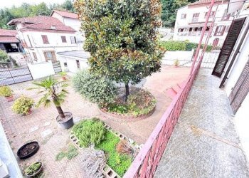 Giardino - Casa semi indipendente via sulpiano
 
8, Verrua Savoia - foto 16