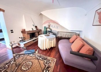 Soggiorno - Casa semi indipendente via sulpiano
 
8, Verrua Savoia - foto 19