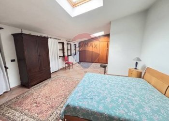 Camera / camera da letto - Casa semi indipendente via sulpiano
 
8, Verrua Savoia - foto 37