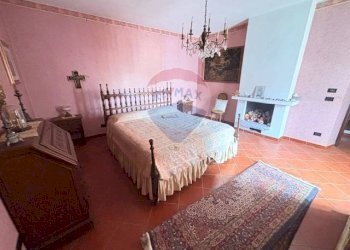 Camera / camera da letto - Casa semi indipendente via sulpiano
 
8, Verrua Savoia - foto 50