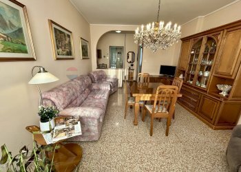 Sala da pranzo - Trilocale Costa Volpino - foto 4