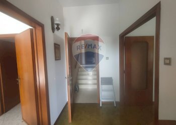 Hall / corridoio - Independent house Via Don Minzoni
 
42, Riva del Po - photo 19