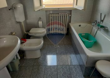 Bagno - Independent house Via Don Minzoni
 
42, Riva del Po - photo 34