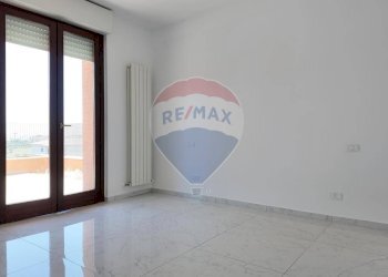 Stanza vuota - Trilocale Piazzale Menechen
 
3, Recanati - foto 22